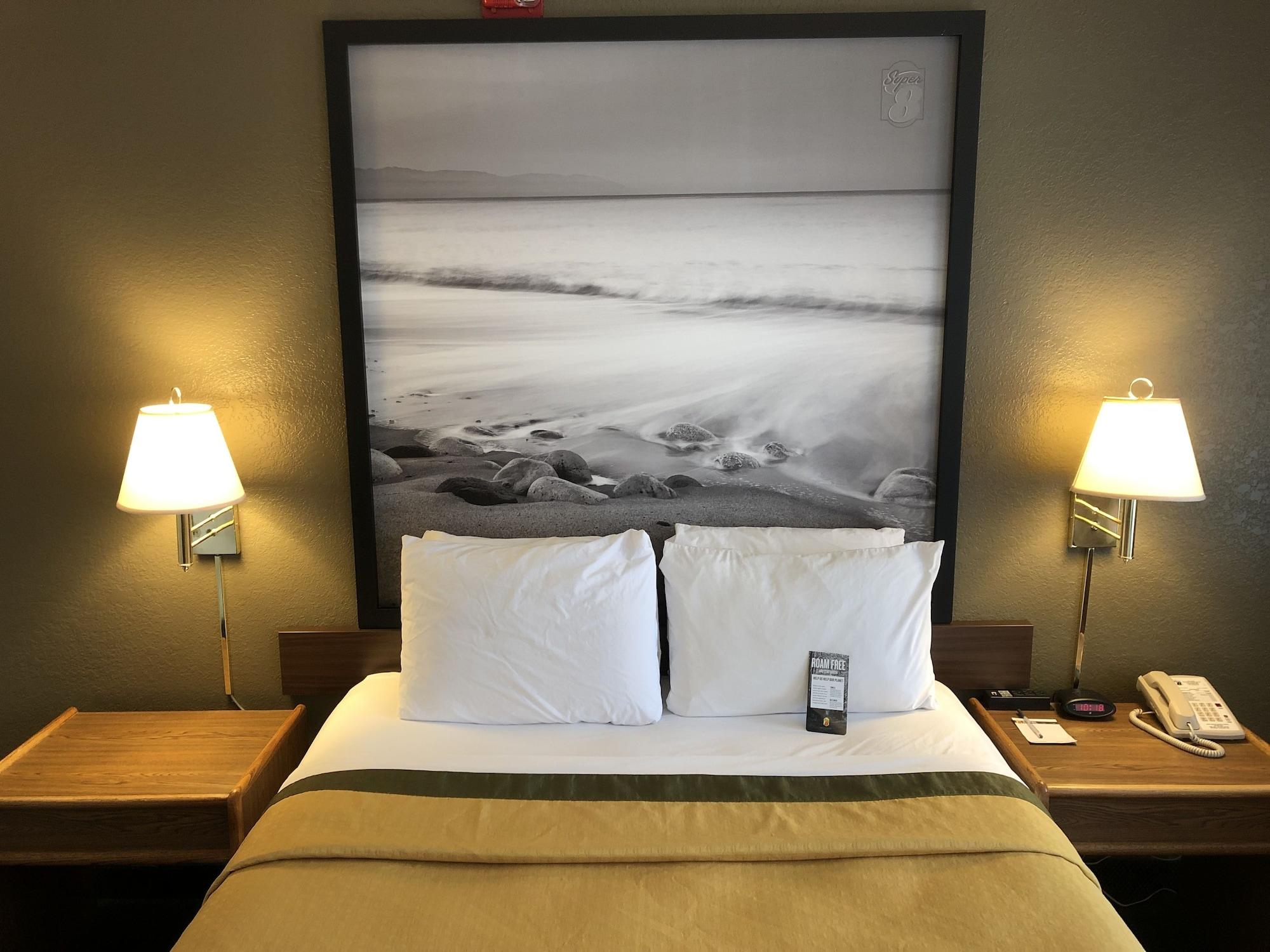 Super 8 By Wyndham Bragg 2*
