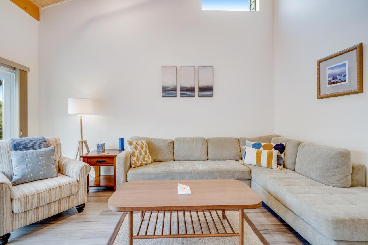 Holiday home Tidepool Retreat