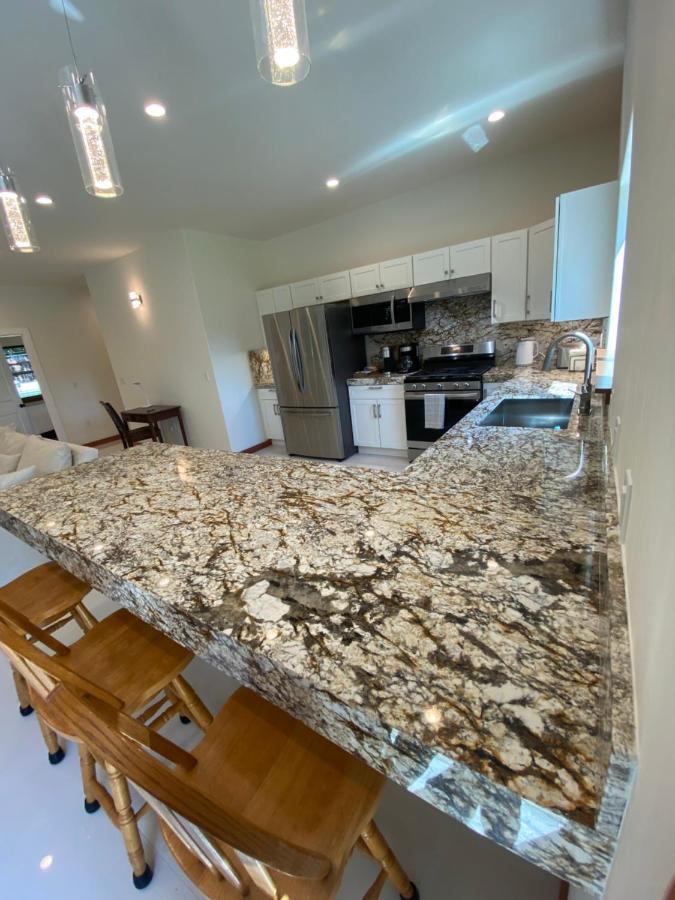 The Nook, Private House * Fort Bragg