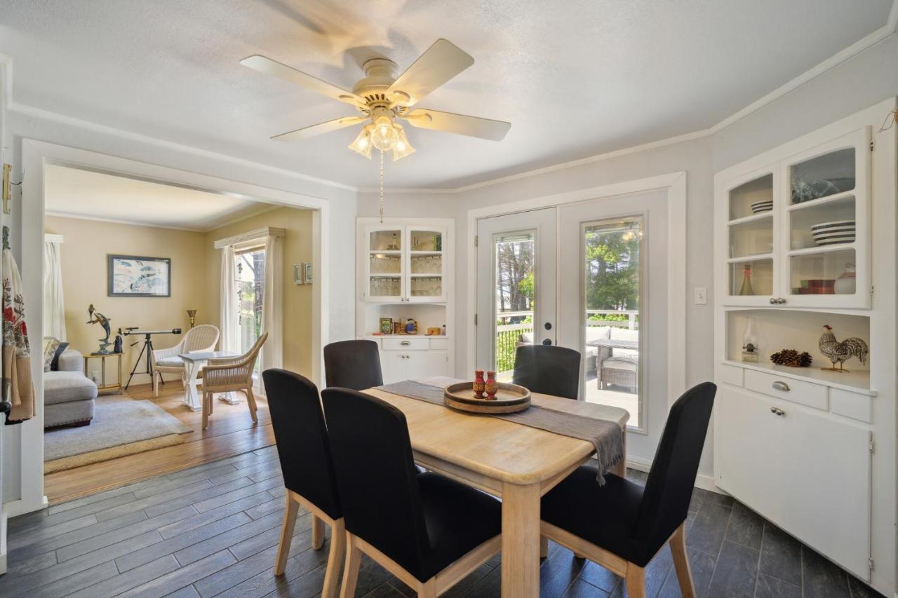 Holiday home Charming Pet Friendly Coastal Getaway