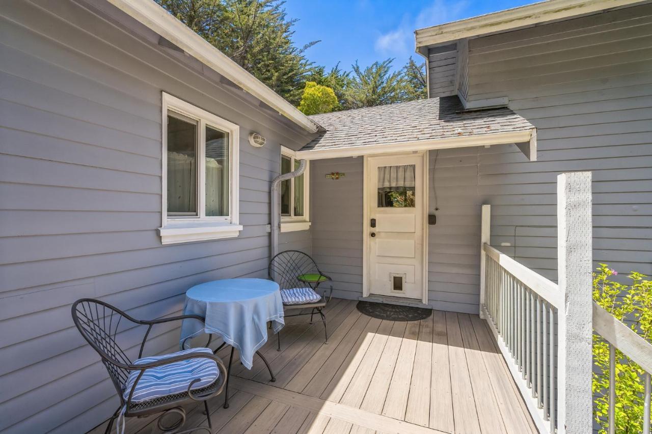 Charming Pet Friendly Coastal Getaway *