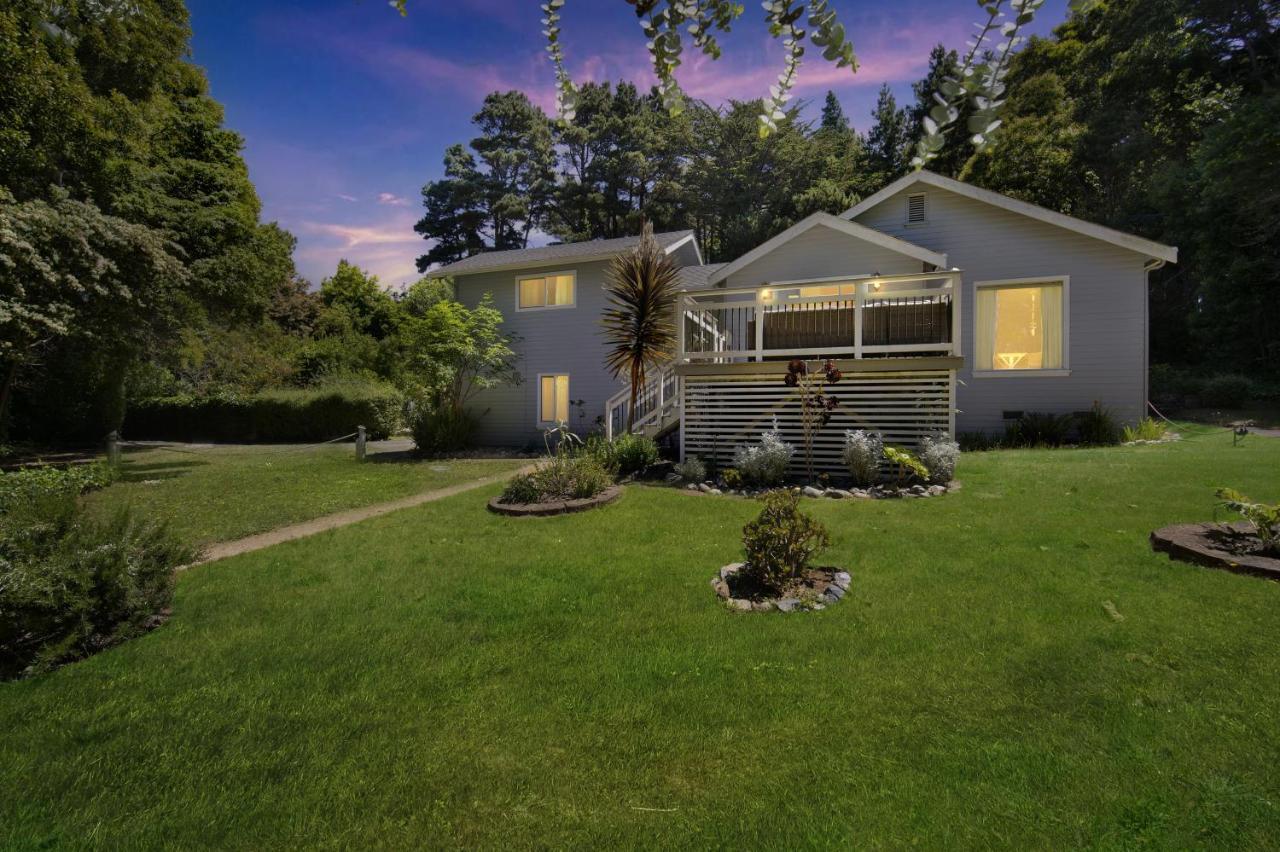 Charming Pet Friendly Coastal Getaway Fort Bragg