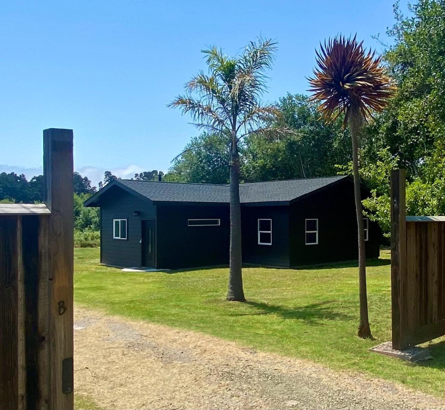 The Nook, Private House Fort Bragg
