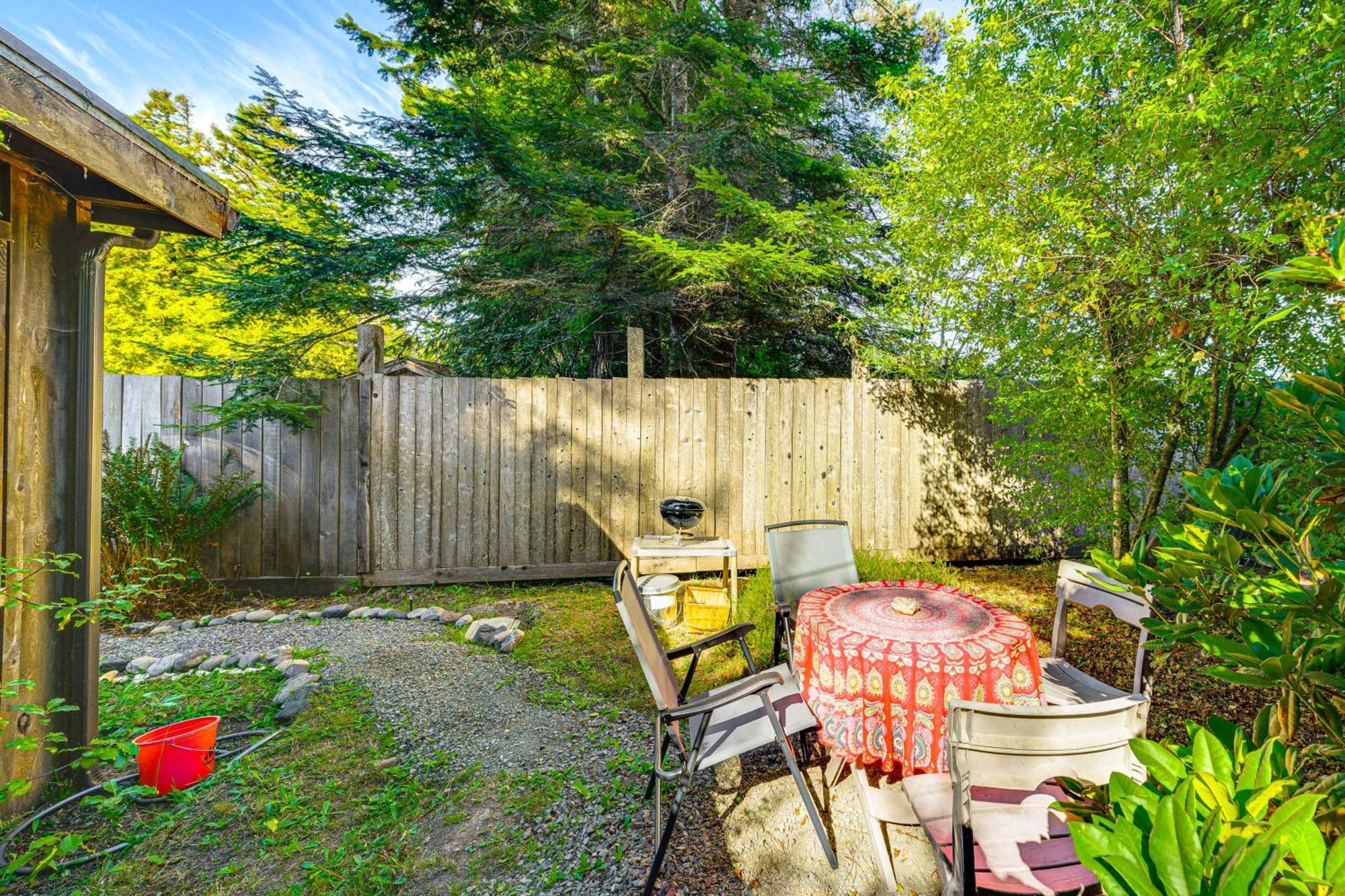 Bragg Secret Garden With Hot Tub, Views *