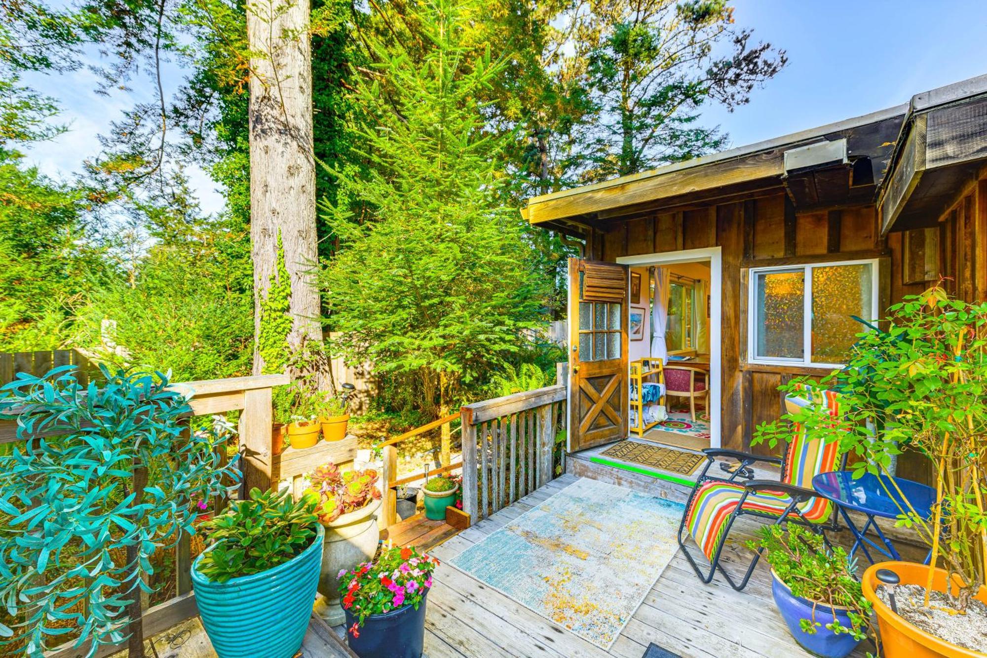 Bragg Secret Garden With Hot Tub, Views Holiday home *