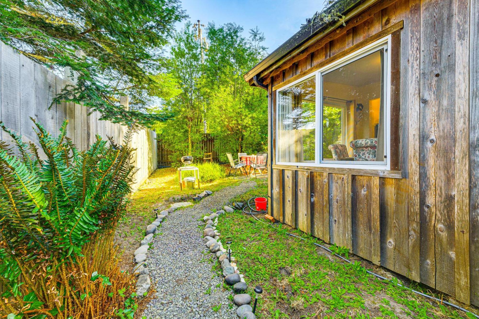 Bragg Secret Garden With Hot Tub, Views * Fort Bragg