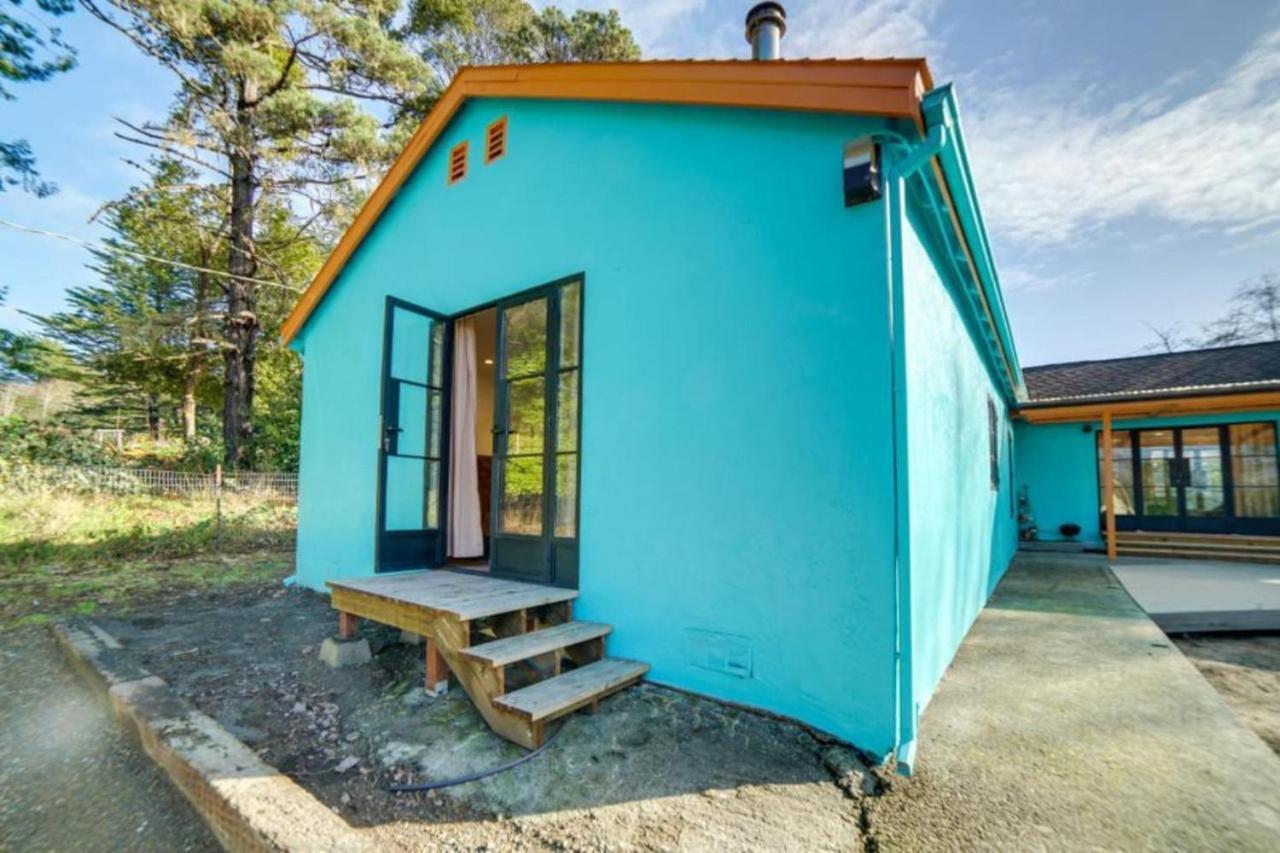 Premier Countryside Oasis Near Holiday home Fort Bragg