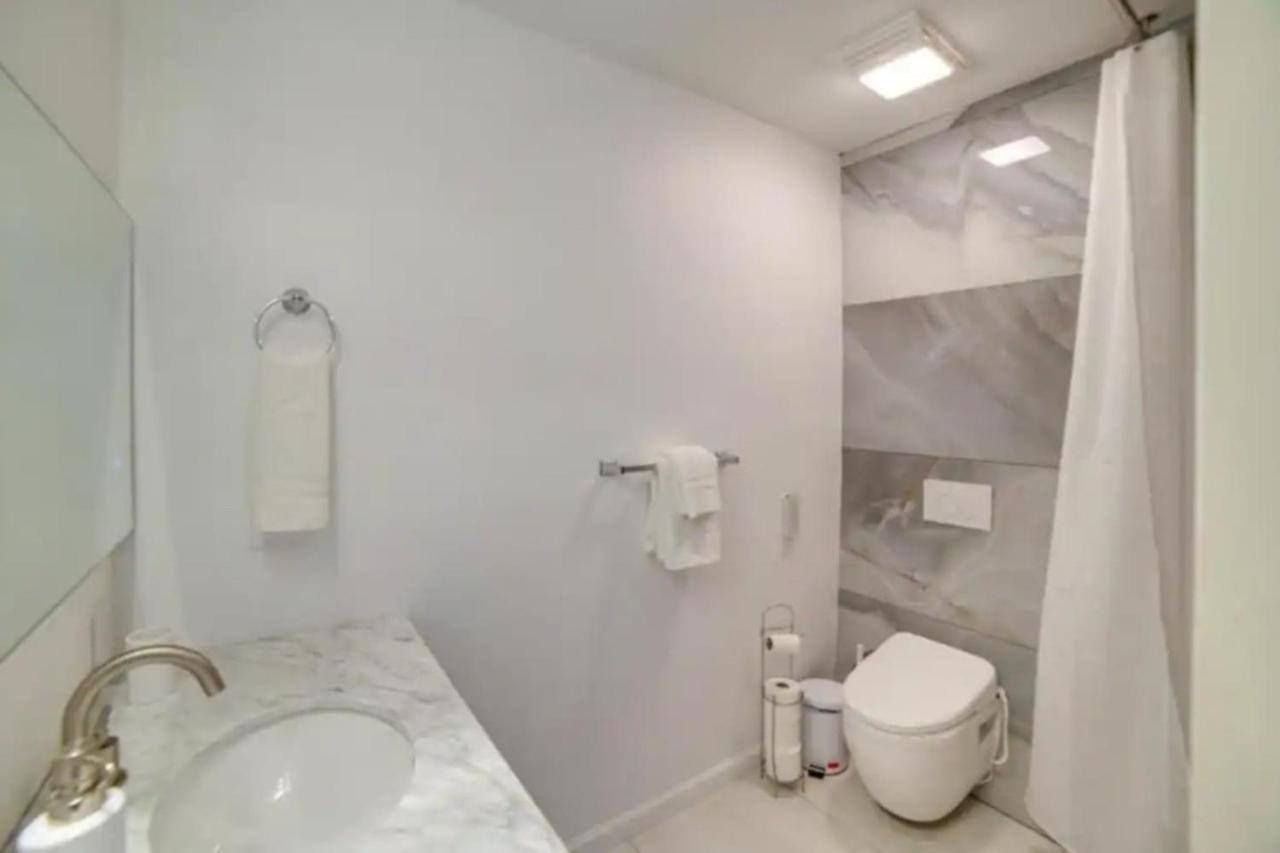 Holiday home Sophisticated Country Steps From The