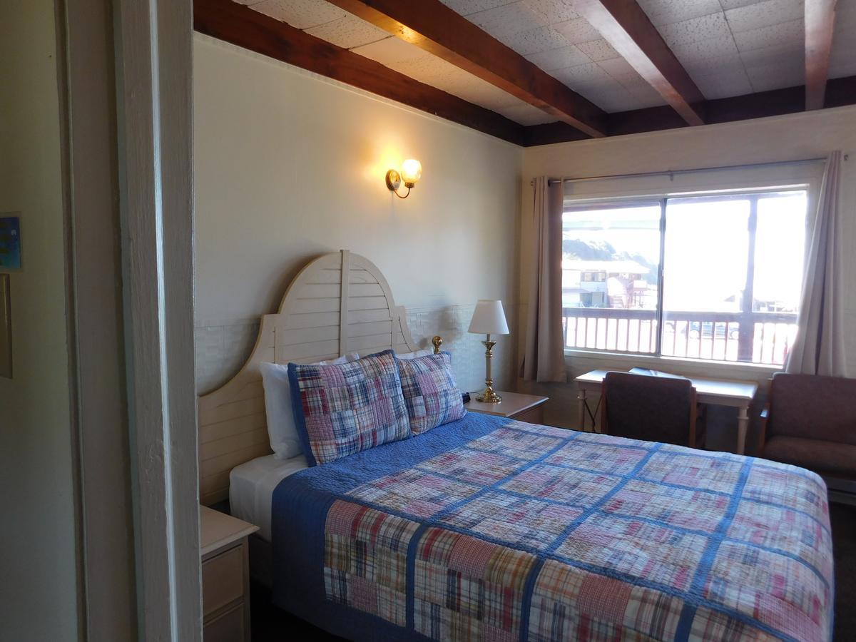 Hotel Anchor *