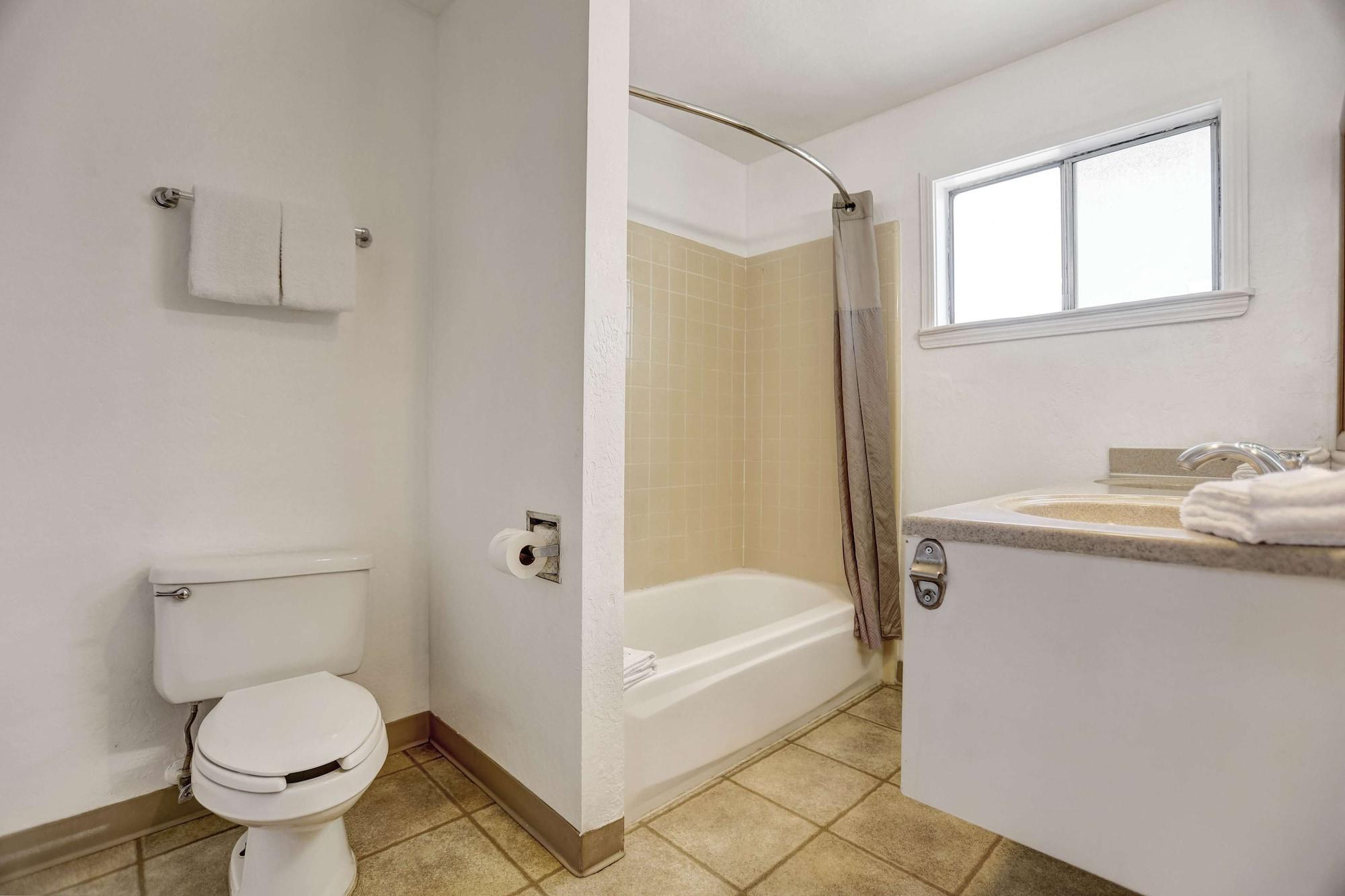 6-fort Bragg, Ca Hotel Fort Bragg