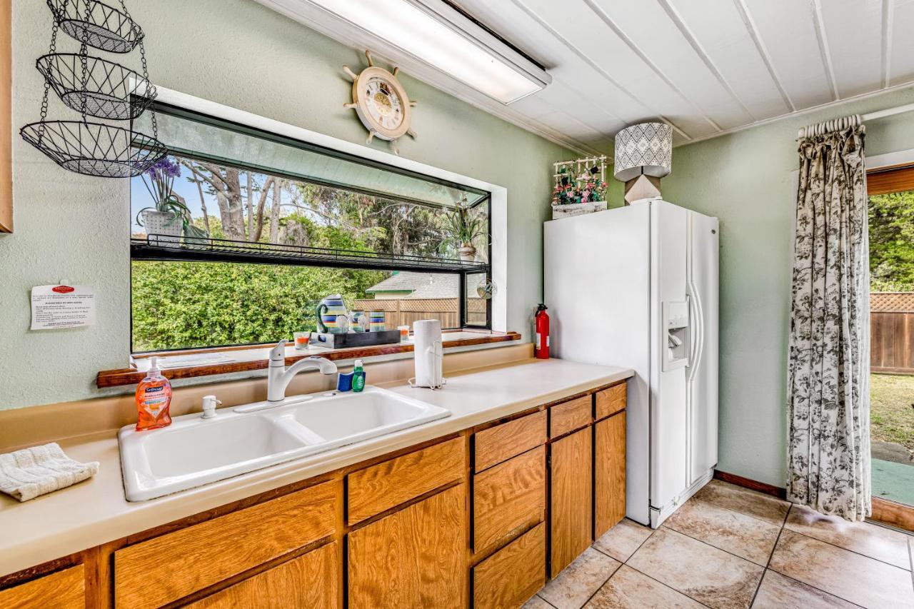 Mendocino Dunes - Distant Shores Holiday home