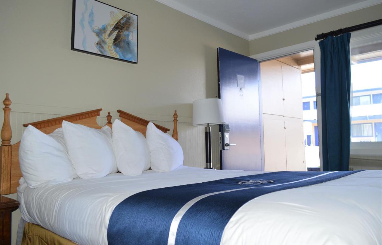9 Glass Motel 2*